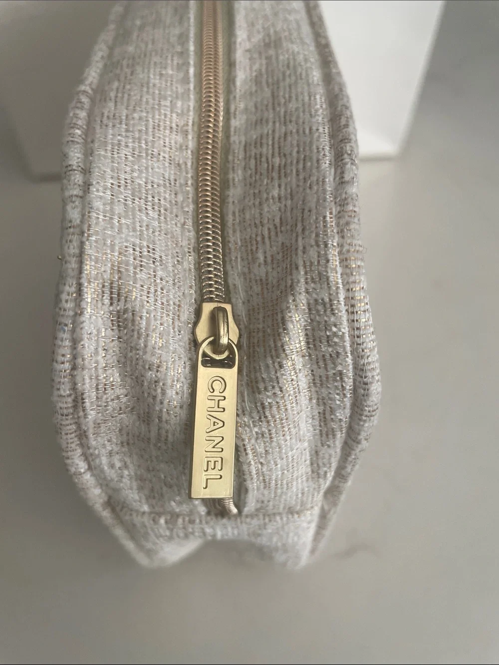 CHANEL Beige Cream Travel Pouch with Gold Logo GWP with CHANEL Beauté box